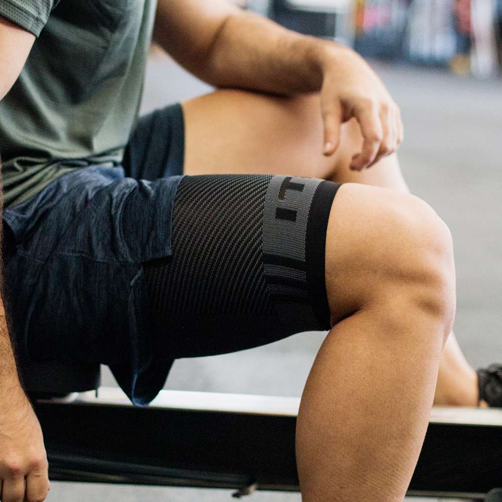 QS4 Thigh Brace Compression Sleeve - Black - Image 6