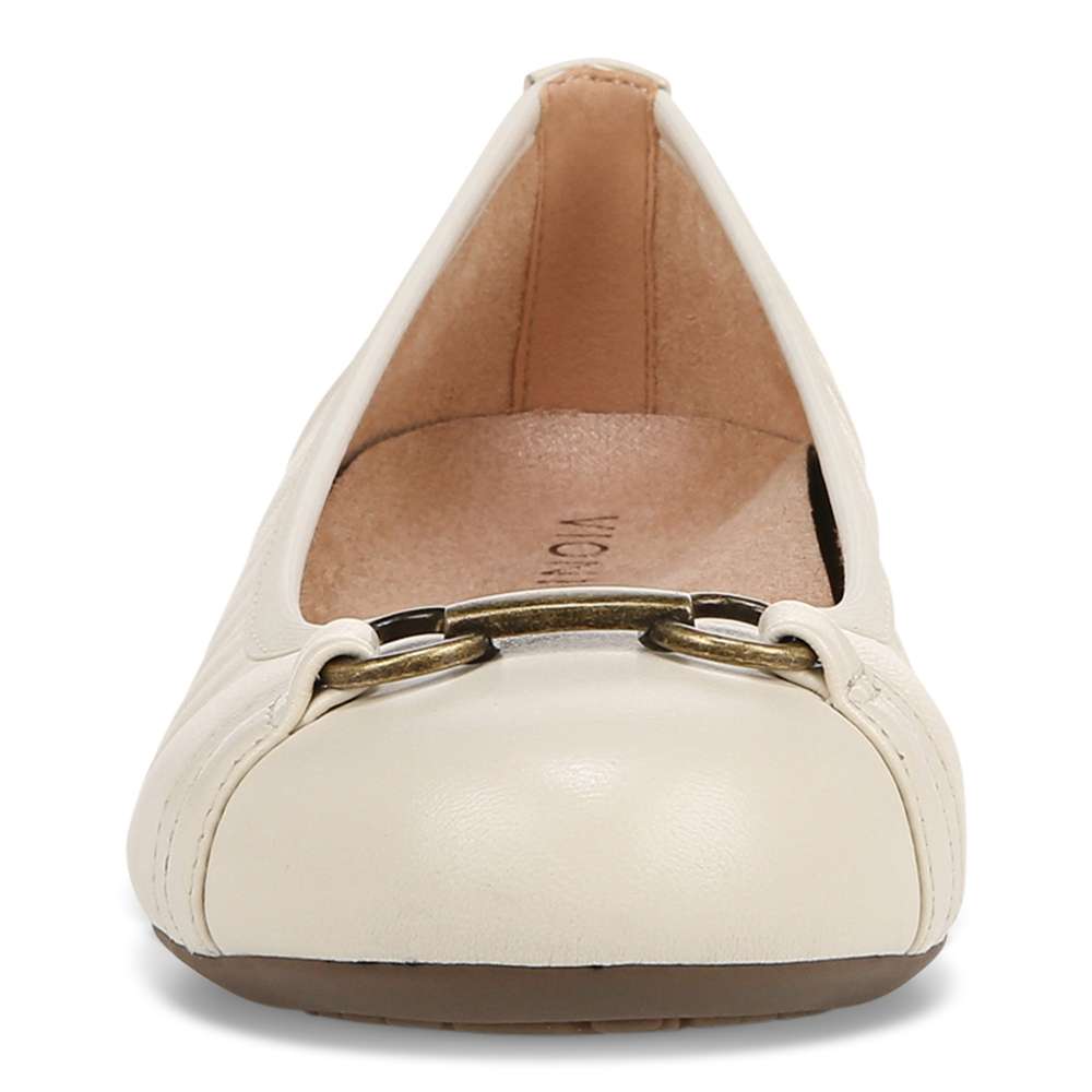Delanie Flat - Cream - Image 5