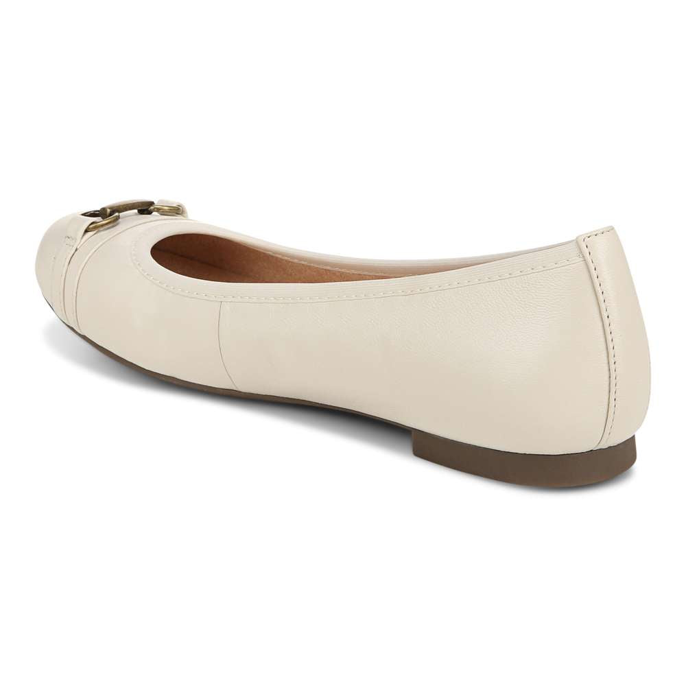 Delanie Flat - Cream - Image 6