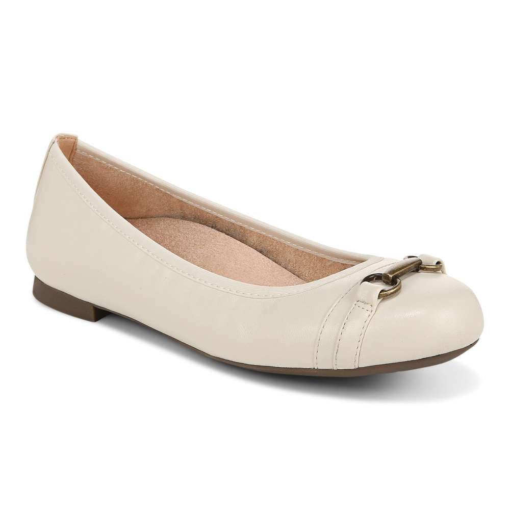 Delanie Flat - Cream - Image 10
